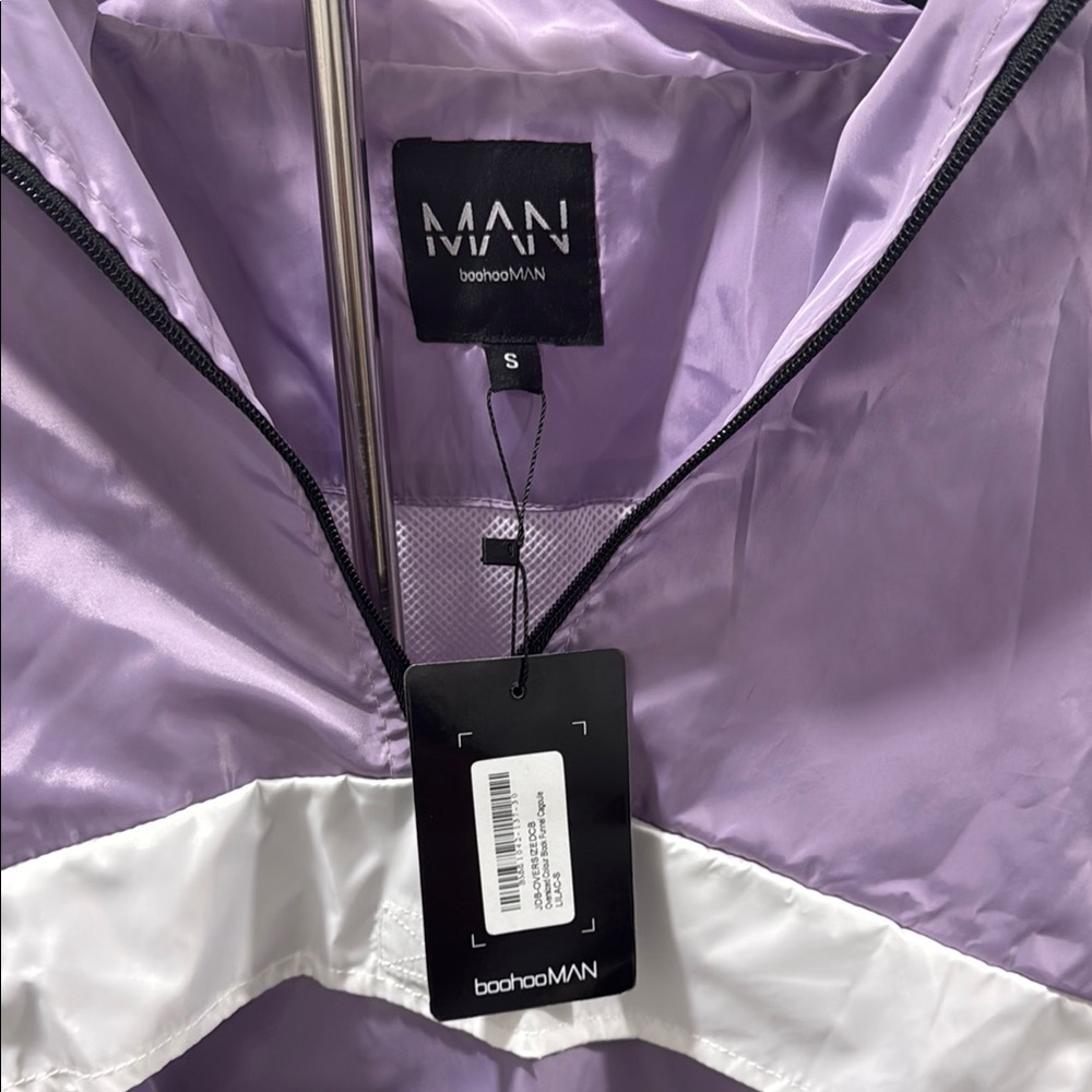 BoohooMAN Purple and White Windbreaker size S NWT - Picture 2 of 5